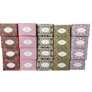 Set of 3 Scented Candles in Assorted Scents and Designs